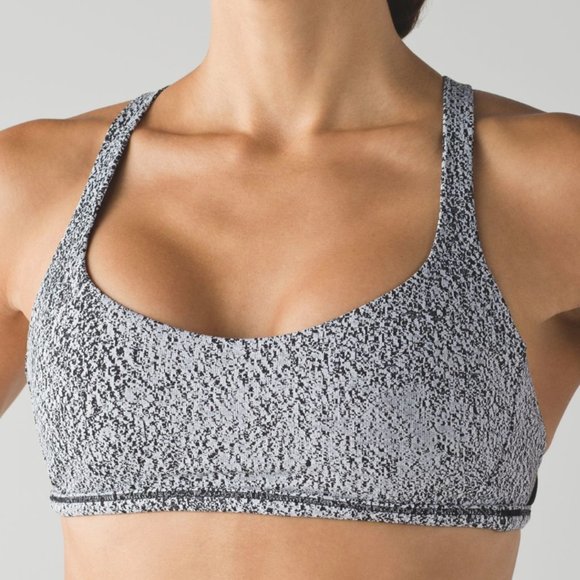 Lululemon Free To Be Zen Bra  - Size 6 - Picture 2 of 7